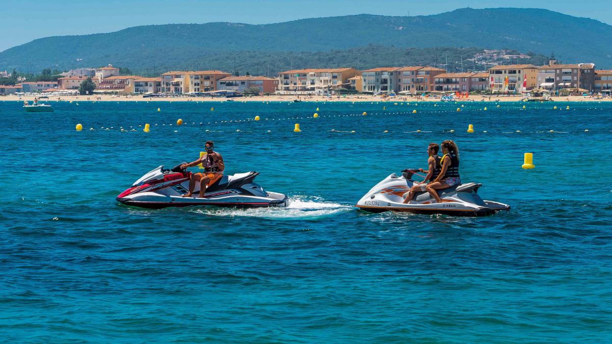 Activités nautiques en Méditerranée Grimaud Tourisme Le charme de