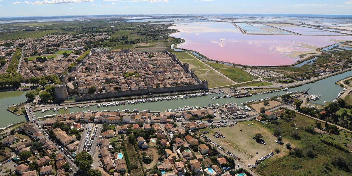 Aigues Mortes Montpellier Turismo