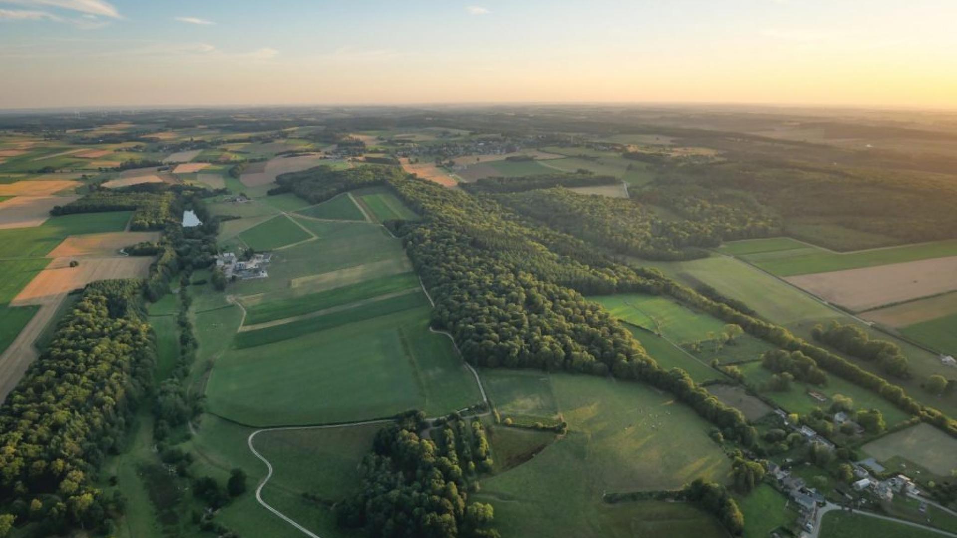 Le Condroz Vue Du Ciel Maison Du Tourisme Terres De Meuse