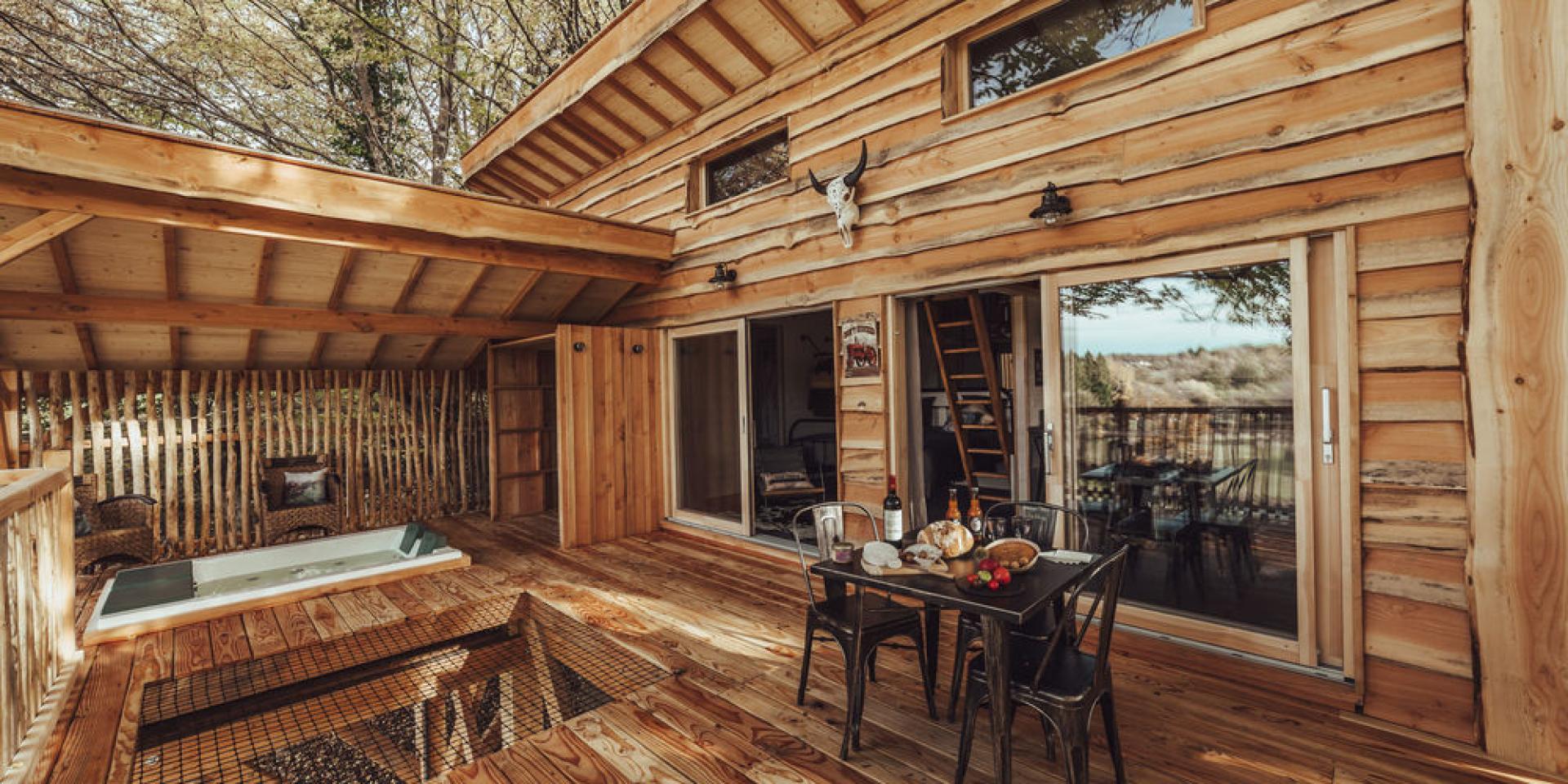 Cabane Dans Les Arbres Avec Jacuzzi Limousin Nouveaux Horizons