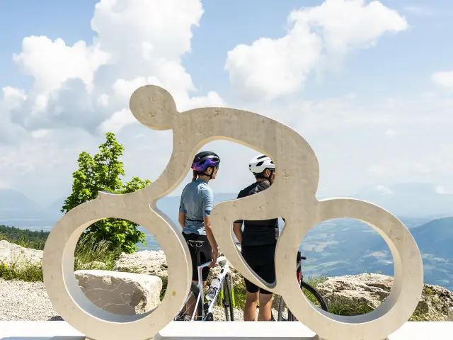 Velo Sportif, ascension du Grand Colombier