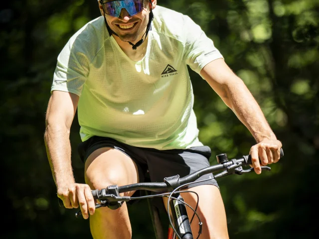 Mountainbiken in der Natur - Bugey