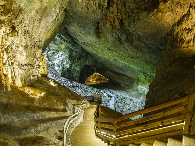 Grottes de Cerdon