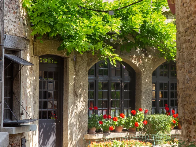 Pérouges