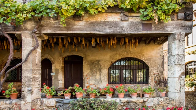 Pérouges