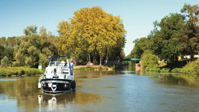 Navigation à Pont de Vaux