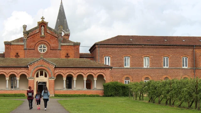 Notre Dame des Dombes