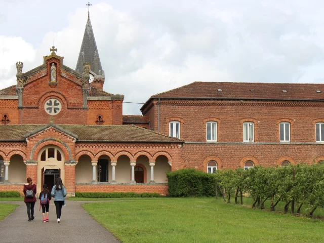 Notre Dame des Dombes