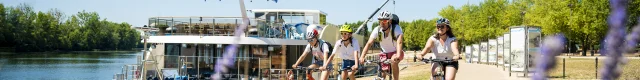 Bicycle tour on the Voie Bleue