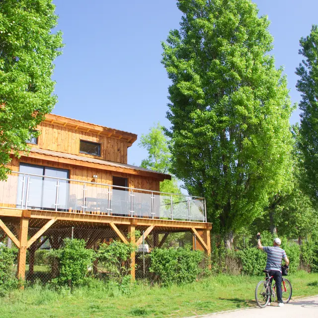 Hébergement Insolite Kanopée Village