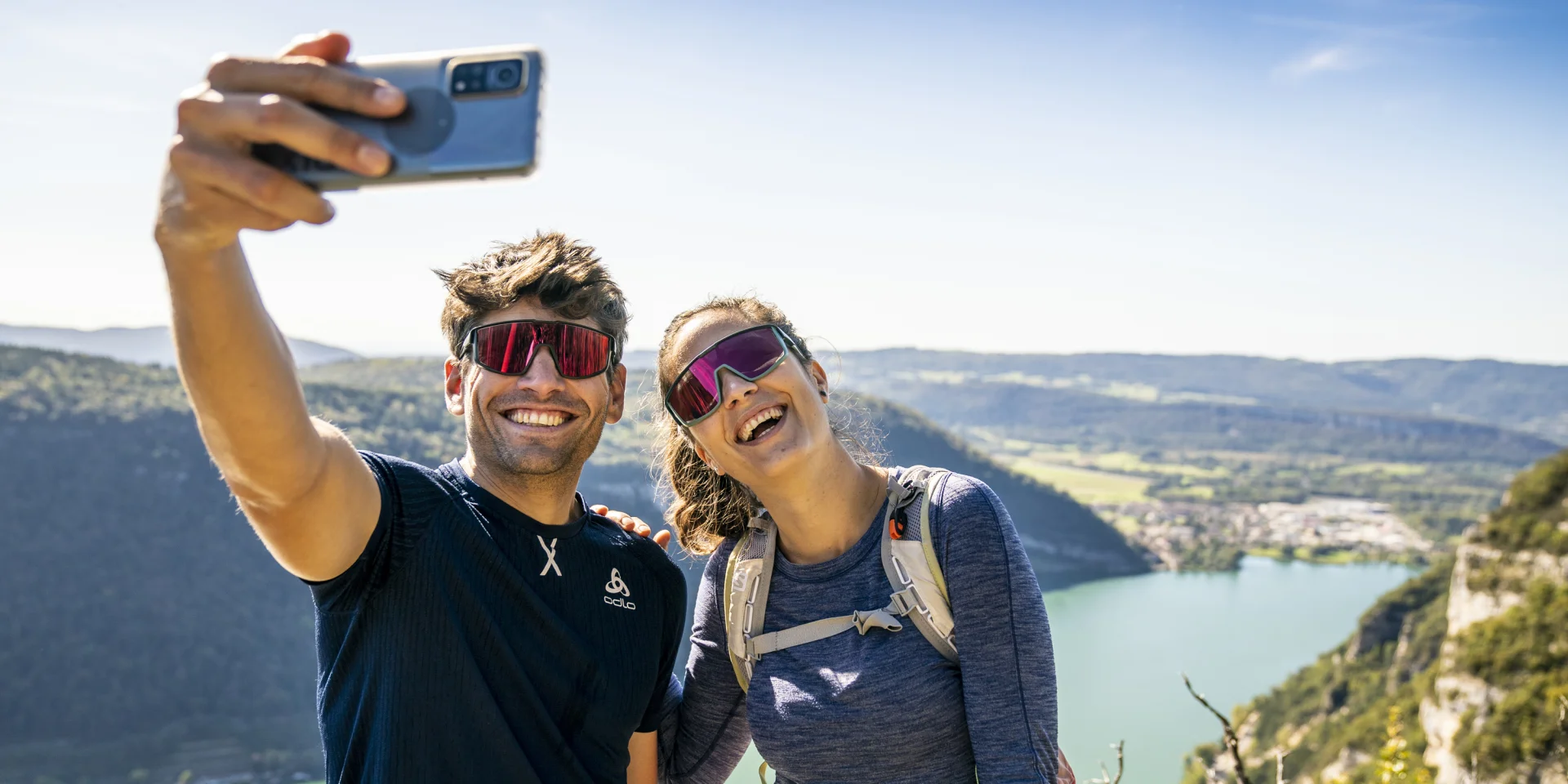 Selfie über dem See von Nantua