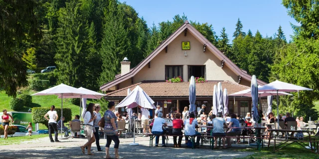Auberge du Lac Genin à Charix