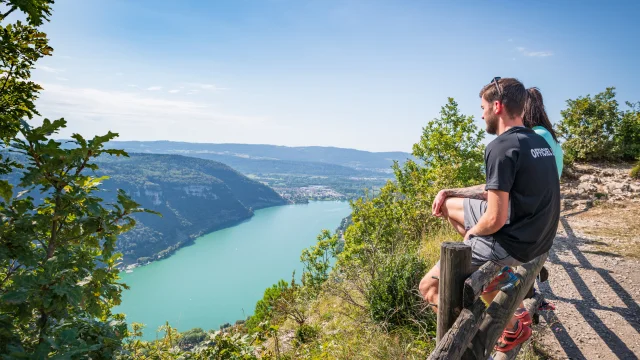 Der Nantua-See von Les Fècles aus gesehen