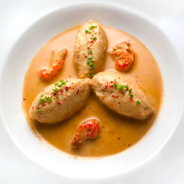 Assiette de quenelles sauce Nantua