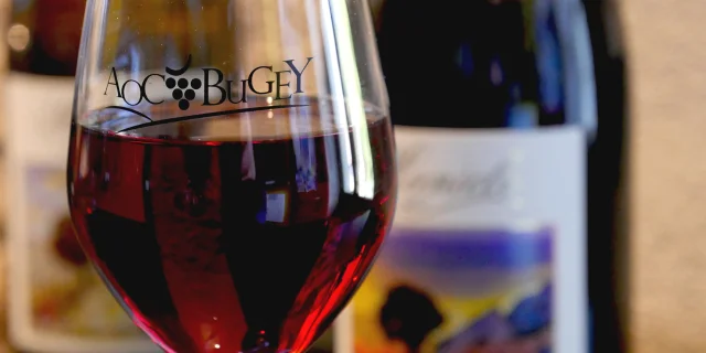 Vin Manicle Bugey AOC