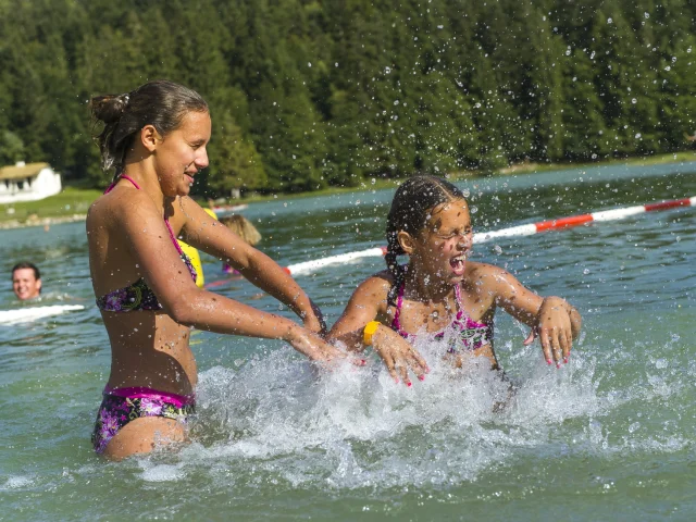 Baignade au Lac Genin