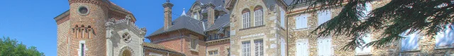Hébergement Authentique Chateau de Varambon