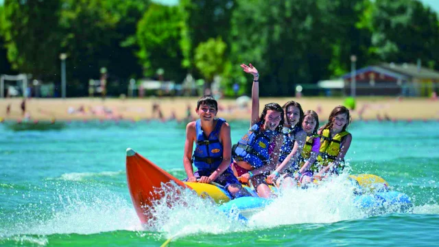 Hébergement camping La Plaine tonique
