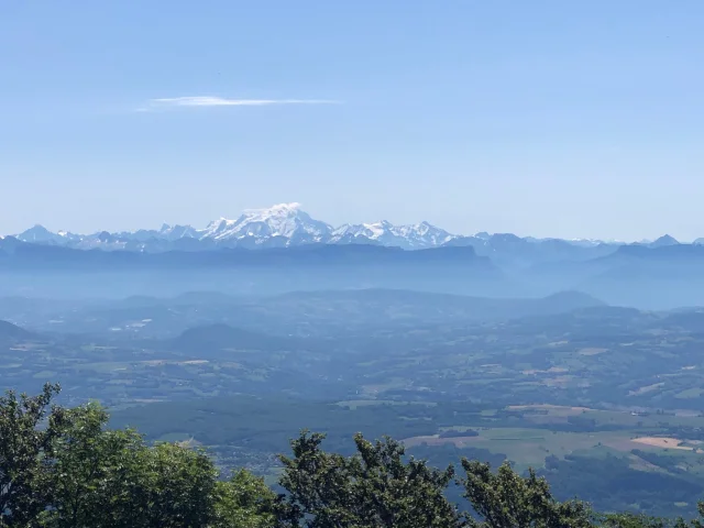 Vu du Crêt du Nu, sur le Plateau de Retord