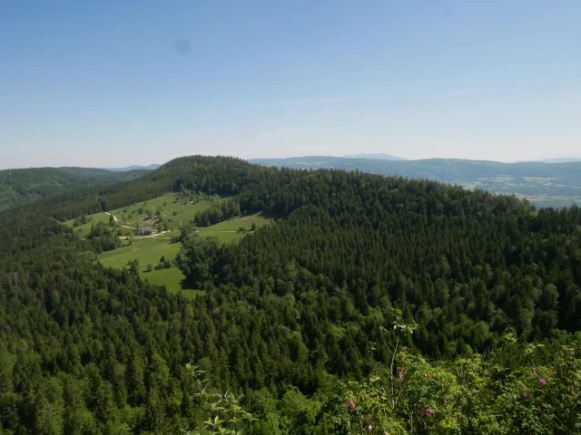 Le Belvédère de Planachat, sur le Plateau d'Hauteville
