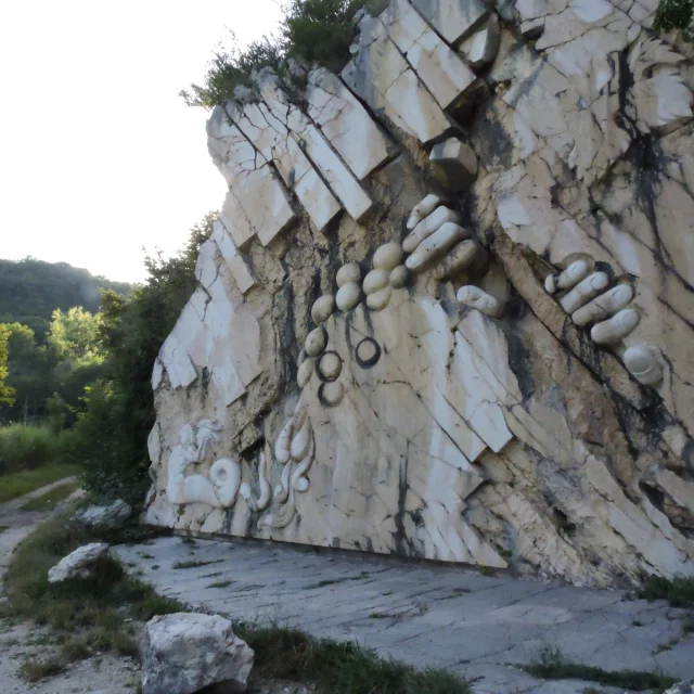 Roche Sculptée, Gargantua in Bugey