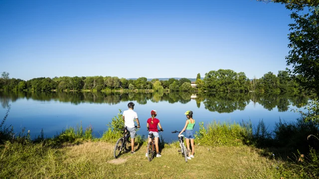 Bicycle tour on the Voie Bleue