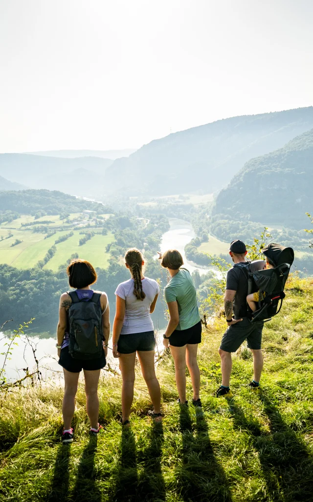 Randonnée dans la Vallée de l'Ain
