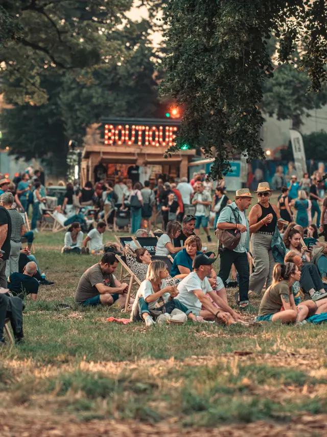 Ambiance Festival Printemps de Perouges