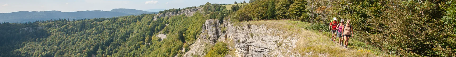 Cirque d'Orvaz and Roche Fauconnière hikes