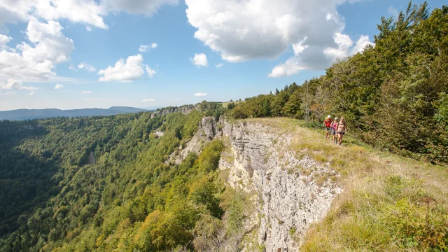 Randonnée au Cirque d'Orvaz et à la Roche Fauconnière