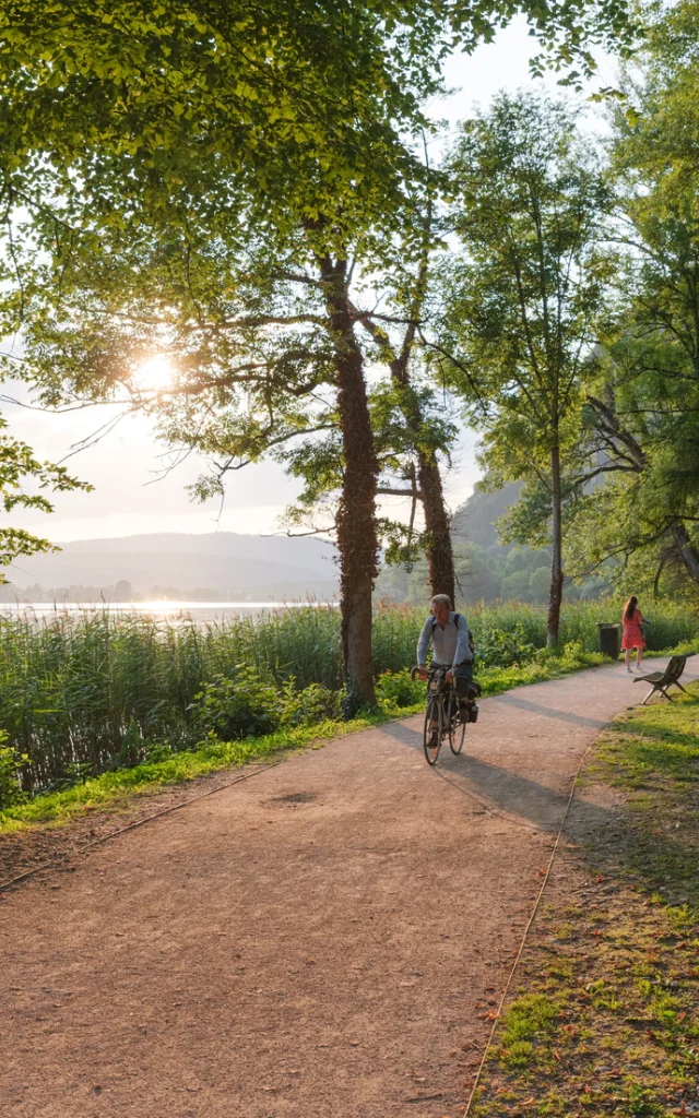 Radfahren rund um den See von Nantua