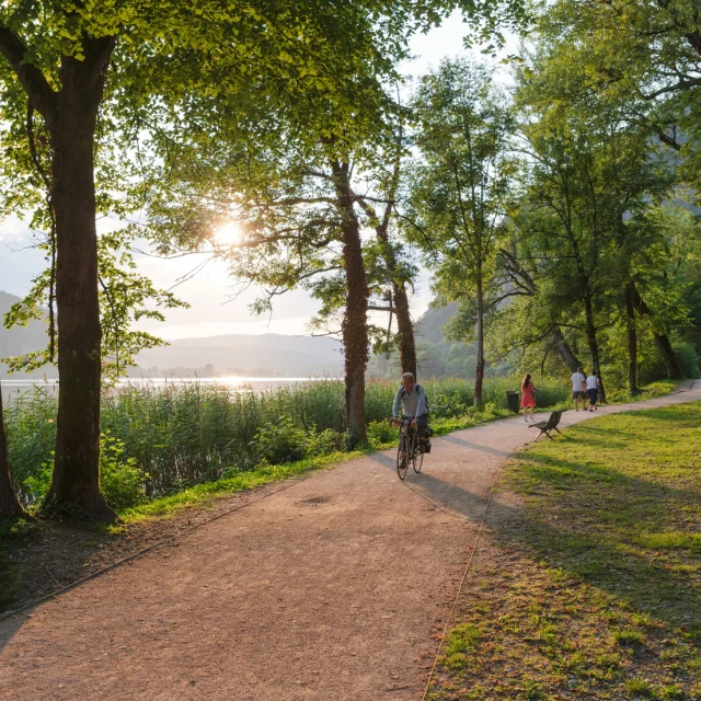 Radfahren rund um den See von Nantua