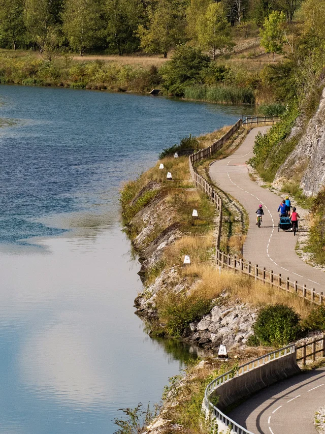 ViaRhôna l'EuroVelo à Masigienu-de-Rives, dans l'Ain