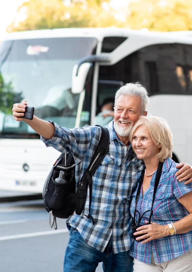 Teilnehmer an einer Gruppenexkursion in Ain