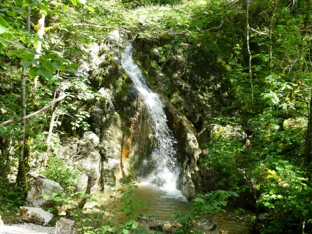 Cascade de Brénod