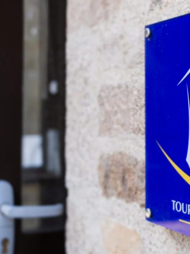 Plaque Tourisme Handicap Accueil E1660033868504