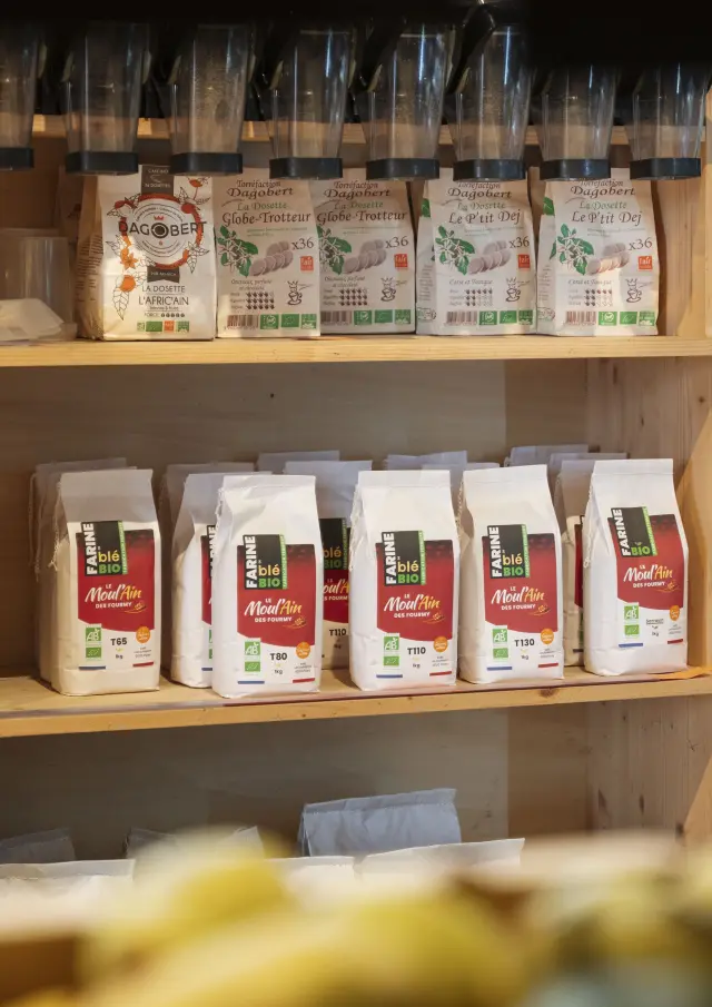 Boutique Le Mas Rillier - Etalage