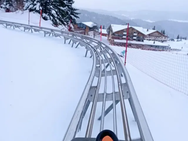 Luge sur rails à Monts Jura