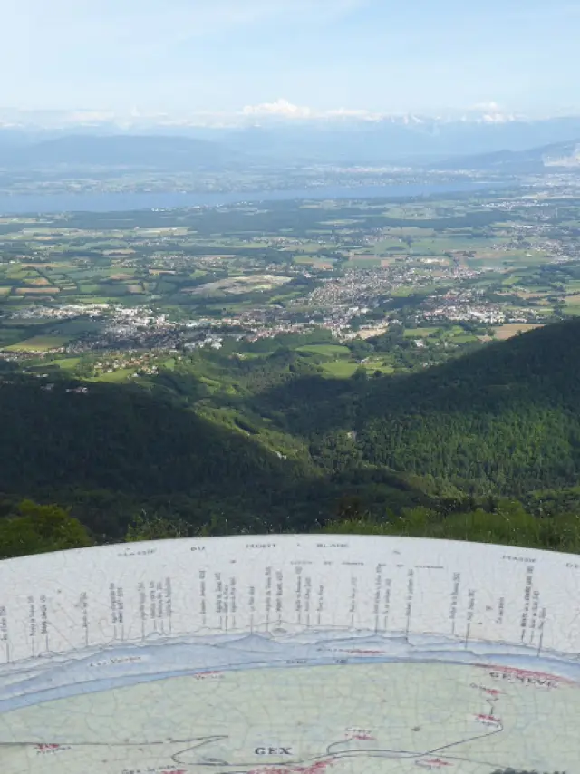 Table panoramique à Monts Jura