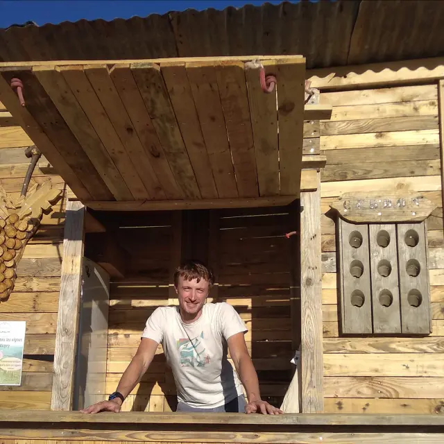 Vaingabond, Dégustation de Cerdon face aux vignes