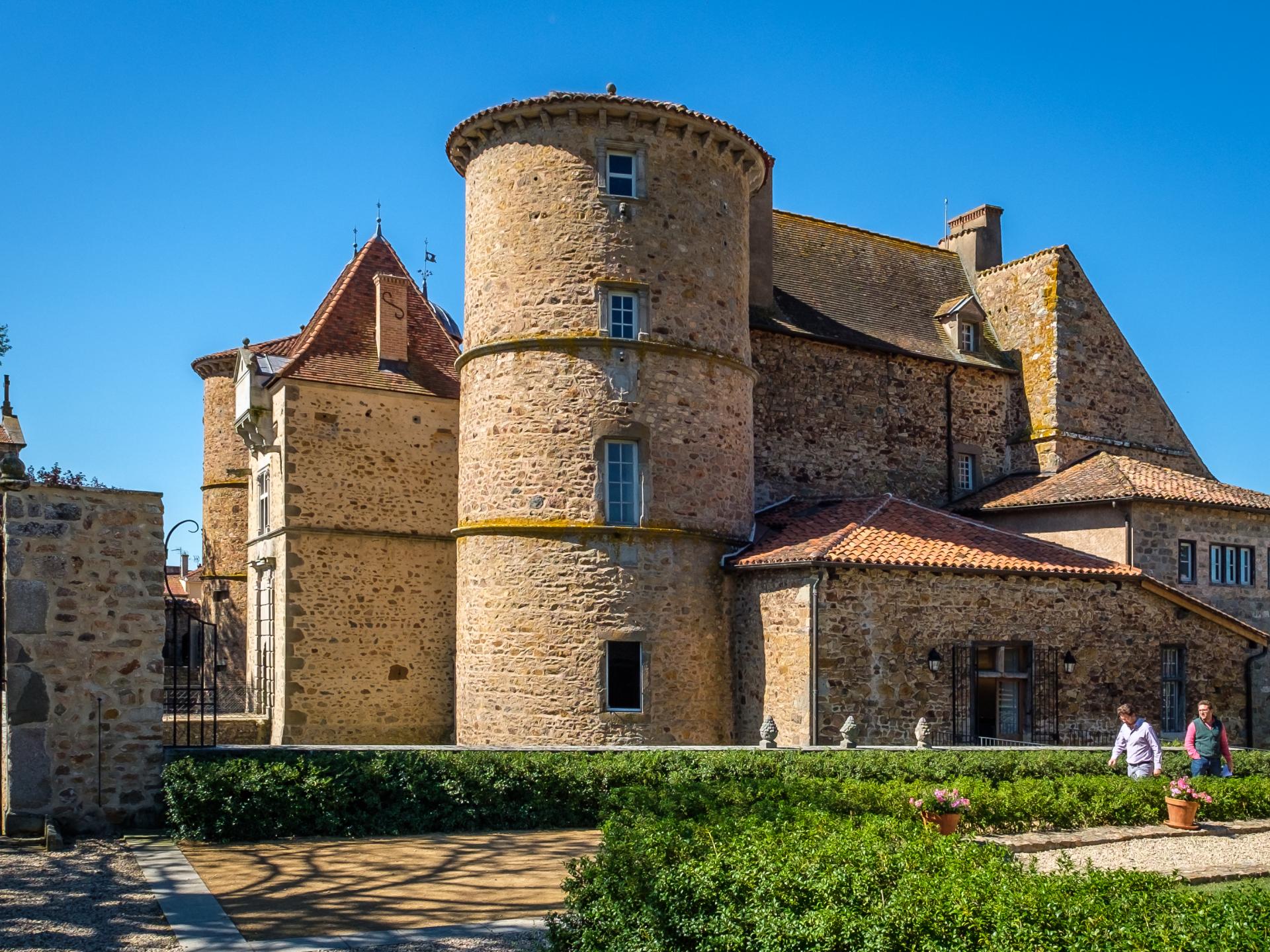 Château de SaintMarceldeFélines Loire Story