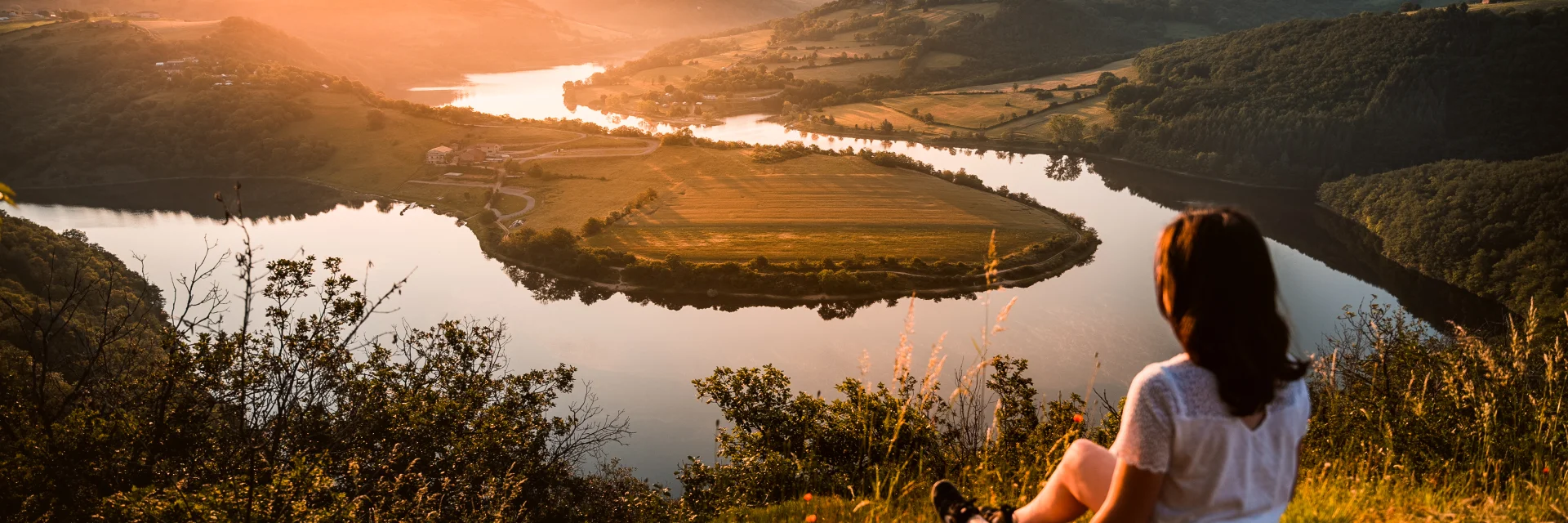 R Vezelin Sur Loire Pet D Aneadt42 Marie Morin@perspectivesdevoyage 2