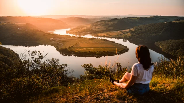 R Vezelin Sur Loire Pet D Aneadt42 Marie Morin@perspectivesdevoyage 2