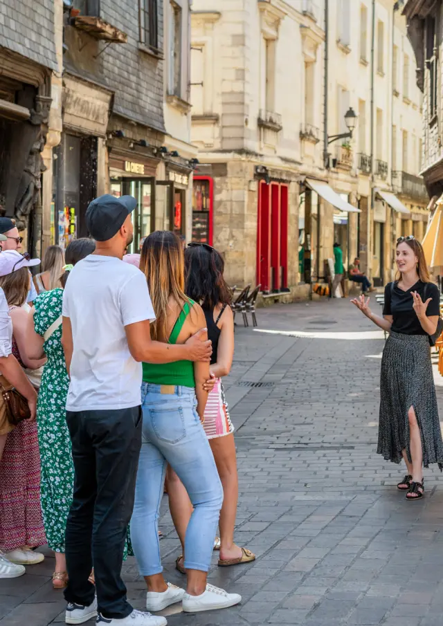 Visite guidée place Plumereau à Tours