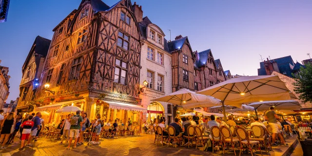 Place Plumereau Tours