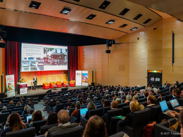 Tourisme d'affaire : séminaire au palais des congrès VINCI à Tours.