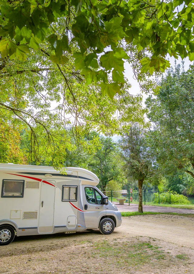 Aire d'accueil de Camping Car à Azay-Le-Rideau