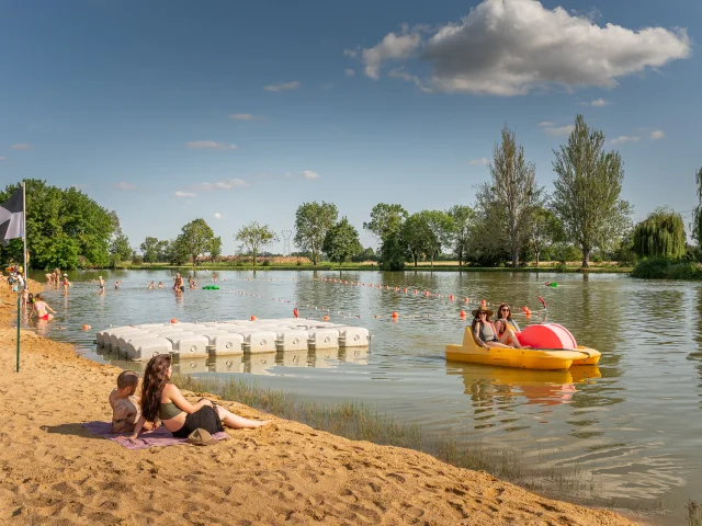 baignade au camping municipal de Bourgueil