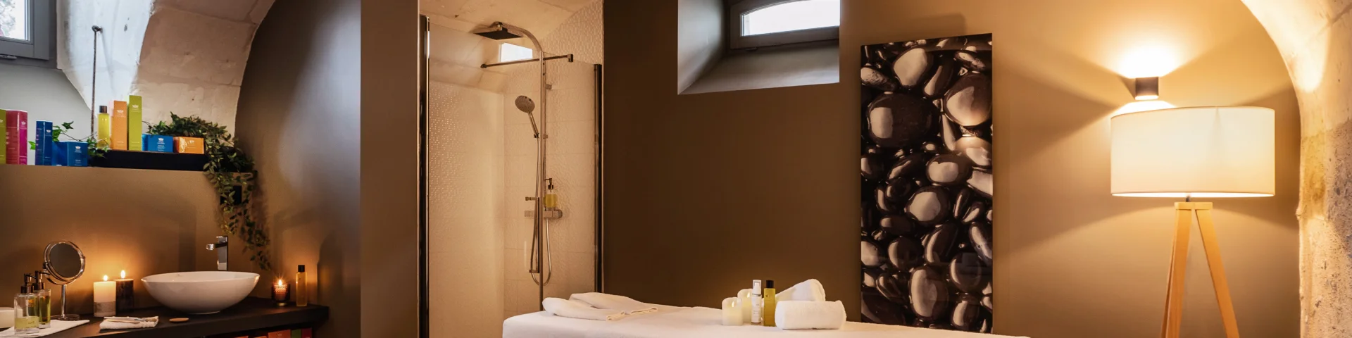Spa del Best Western Hôtel de la Cité Royale a Loches