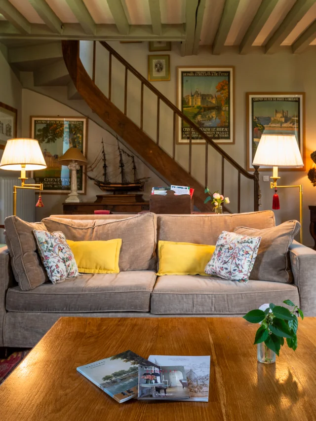 Chateau Hodebert, accommodation in Saint-Paterne-Racan.